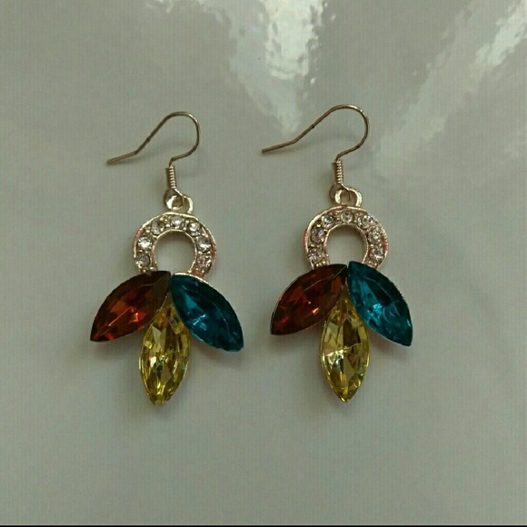 Exquisite Multicolor Crystal CZ Drop Earring - Picture 6 of 6